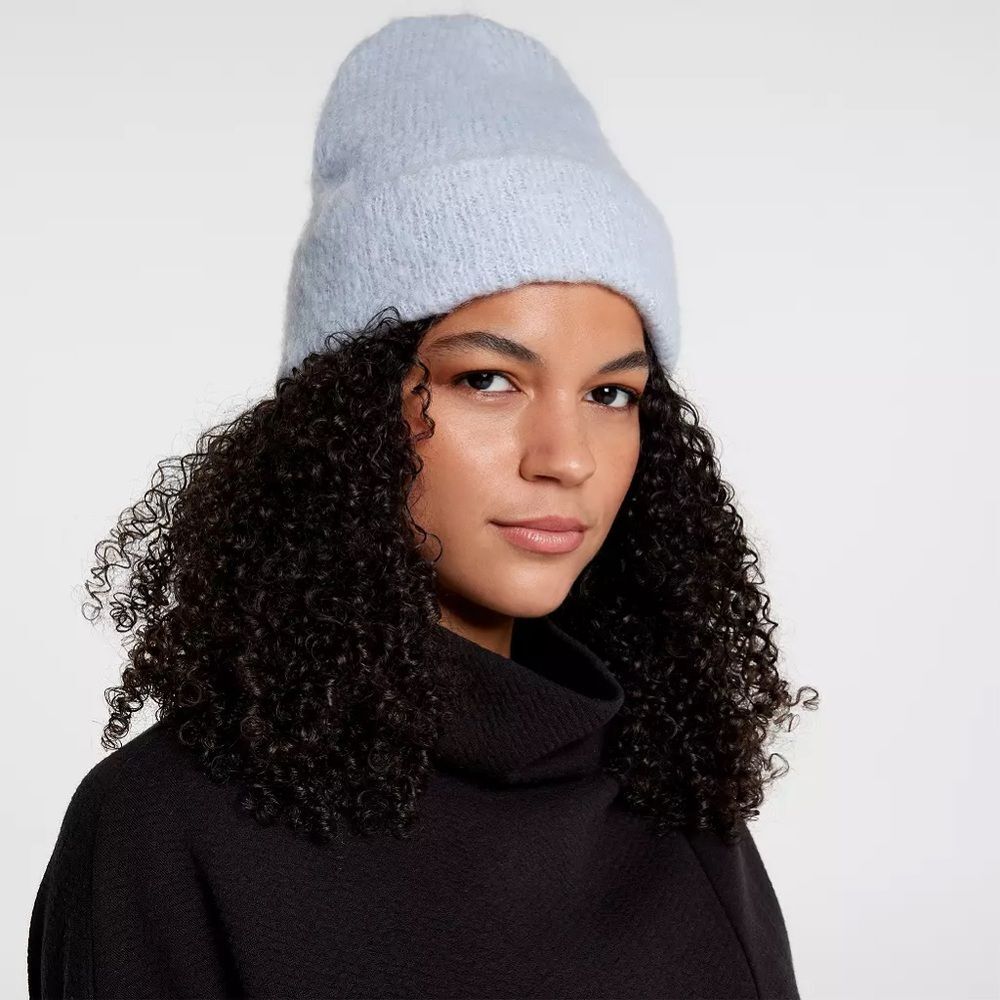 NWT Calia Luxe Beanie in Light Blue